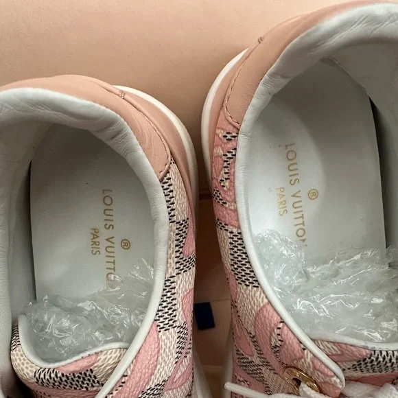 Louis Vuitton Pink Damier Front Row Line Sneakers. Size 34 EU/ 4W. - Picture 5 of 6